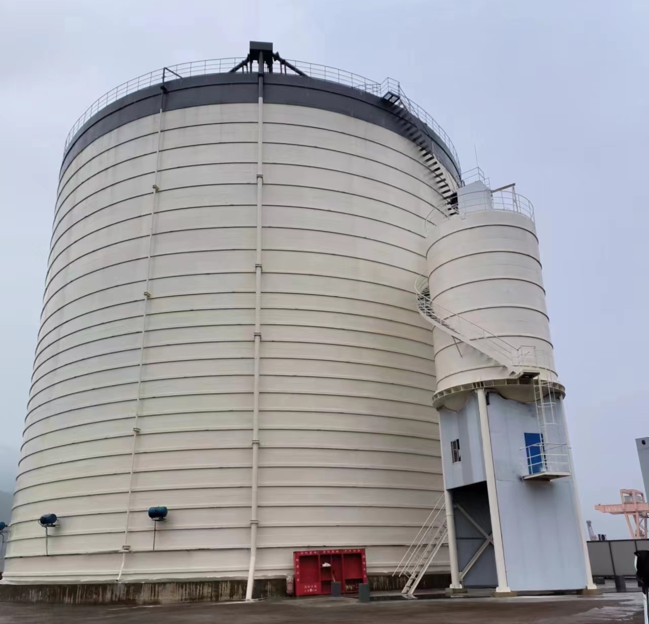 云南10万吨水泥钢板库